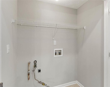 4680 Sterling Oaks Court - Photo Thumbnail 30