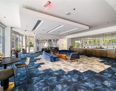 44 Peachtree Place Nw - Photo Thumbnail 16