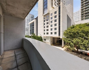 44 Peachtree Place Nw - Photo Thumbnail 11