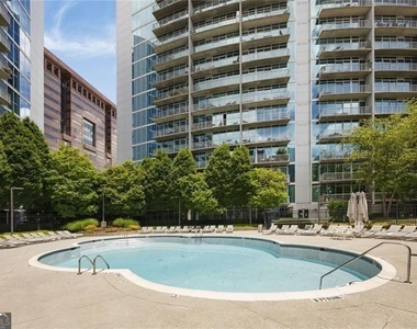 44 Peachtree Place Nw - Photo Thumbnail 21