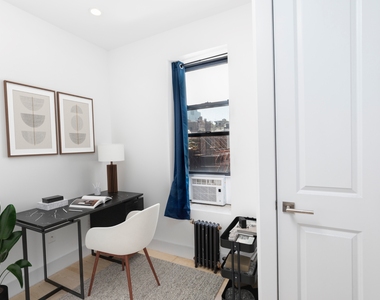 47 East 7th Street - Photo Thumbnail 4