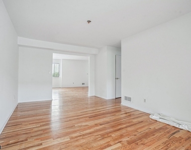 38 Park Street - Photo Thumbnail 4