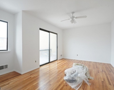 38 Park Street - Photo Thumbnail 5