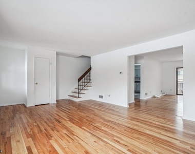38 Park Street - Photo Thumbnail 3