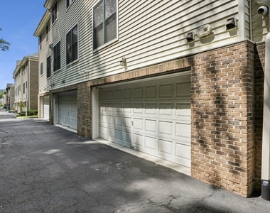 36 Bloomfield Ave - Photo Thumbnail 22