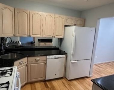 81 Crestview Ln - Photo Thumbnail 9