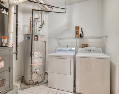 408 Kensington Ln - Photo Thumbnail 34