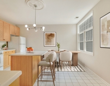 408 Kensington Ln - Photo Thumbnail 3