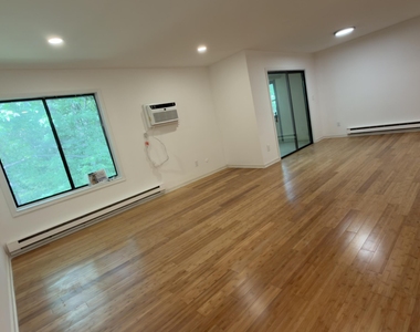160 Cross Slope Court - Photo Thumbnail 17