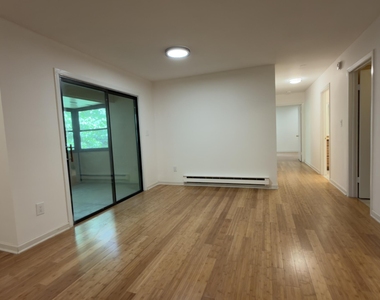 160 Cross Slope Court - Photo Thumbnail 21