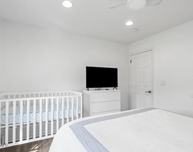 16 Bridle Drive - Photo Thumbnail 32