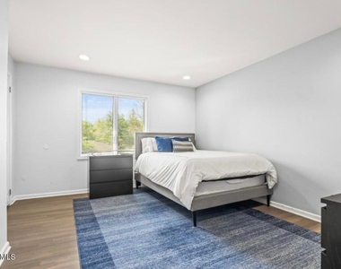 16 Bridle Drive - Photo Thumbnail 38