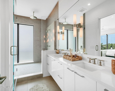 200 Ocean Avenue N - Photo Thumbnail 12