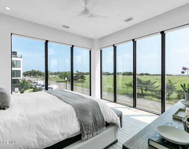 200 Ocean Avenue N - Photo Thumbnail 9