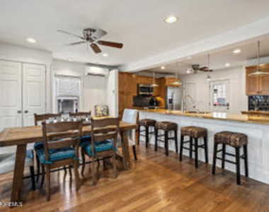 220 13th Avenue - Photo Thumbnail 4