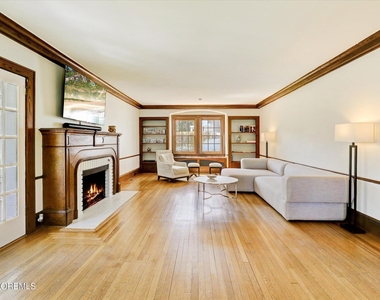570 N Edgemere Drive - Photo Thumbnail 7