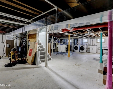 570 N Edgemere Drive - Photo Thumbnail 39
