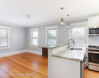 89 Locust Avenue - Photo Thumbnail 3