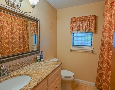412 Half Moon Way - Photo Thumbnail 17