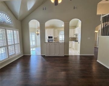3006 Upland Drive - Photo Thumbnail 19