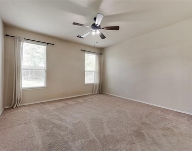 5610 Stockport Drive - Photo Thumbnail 23