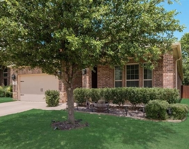 5610 Stockport Drive - Photo Thumbnail 2