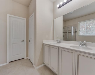 5610 Stockport Drive - Photo Thumbnail 26
