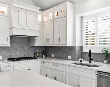 7028 Capanna Trail - Photo Thumbnail 33