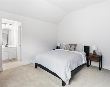 7028 Capanna Trail - Photo Thumbnail 27