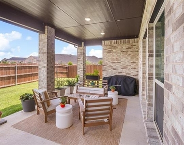 7028 Capanna Trail - Photo Thumbnail 28