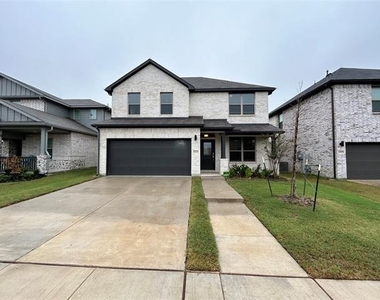 1323 Great Sand Dune Street - Photo Thumbnail 1