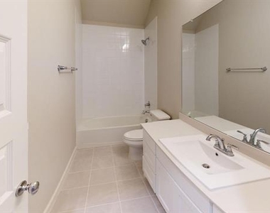 1323 Great Sand Dune Street - Photo Thumbnail 19