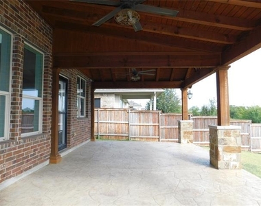 14904 Riverside Drive - Photo Thumbnail 29