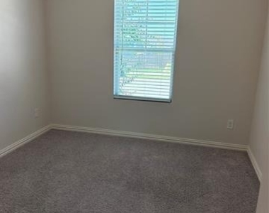 10508 Big Lagoon Drive - Photo Thumbnail 11