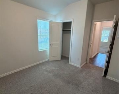 10508 Big Lagoon Drive - Photo Thumbnail 12