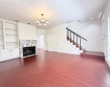 4111 Herschel Avenue - Photo Thumbnail 3
