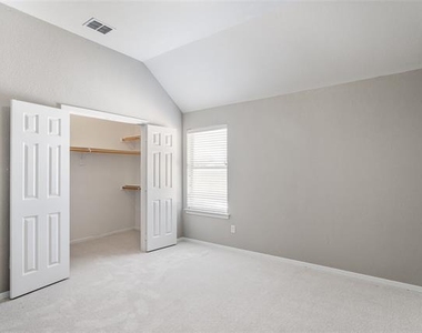 141 Shumard Drive - Photo Thumbnail 21