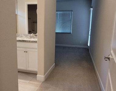 3065 Tapaderos Drive - Photo Thumbnail 14