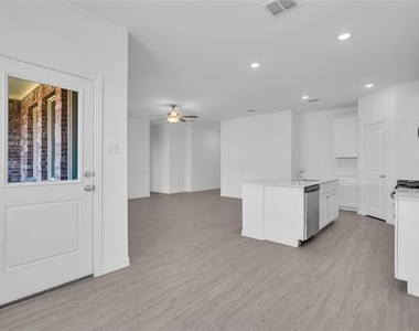 1309 Lazy Grove Drive - Photo Thumbnail 12