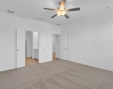 1309 Lazy Grove Drive - Photo Thumbnail 16