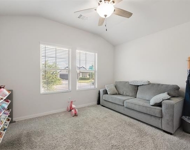 2536 Peoria Drive - Photo Thumbnail 22