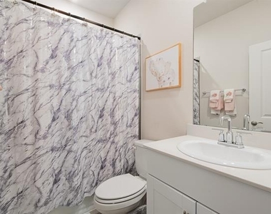 2536 Peoria Drive - Photo Thumbnail 21