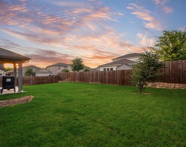 2536 Peoria Drive - Photo Thumbnail 31