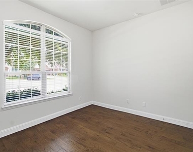 1865 Wood Duck Lane - Photo Thumbnail 4