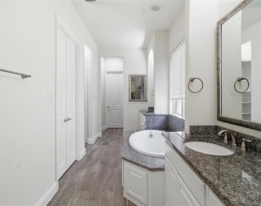 1865 Wood Duck Lane - Photo Thumbnail 18