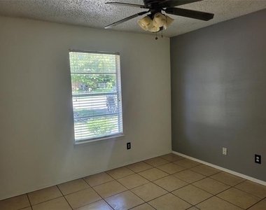 1411 Clearfield Drive - Photo Thumbnail 4