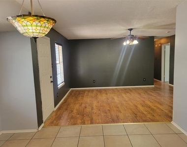 1411 Clearfield Drive - Photo Thumbnail 6