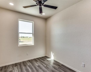 116 Dealva Court - Photo Thumbnail 19