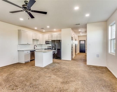 116 Dealva Court - Photo Thumbnail 6