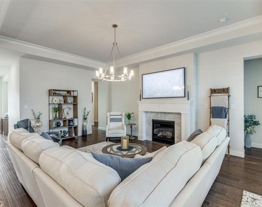 7009 Central Court - Photo Thumbnail 1